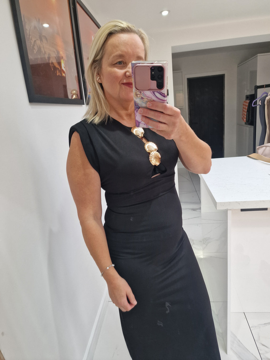 Shell dress