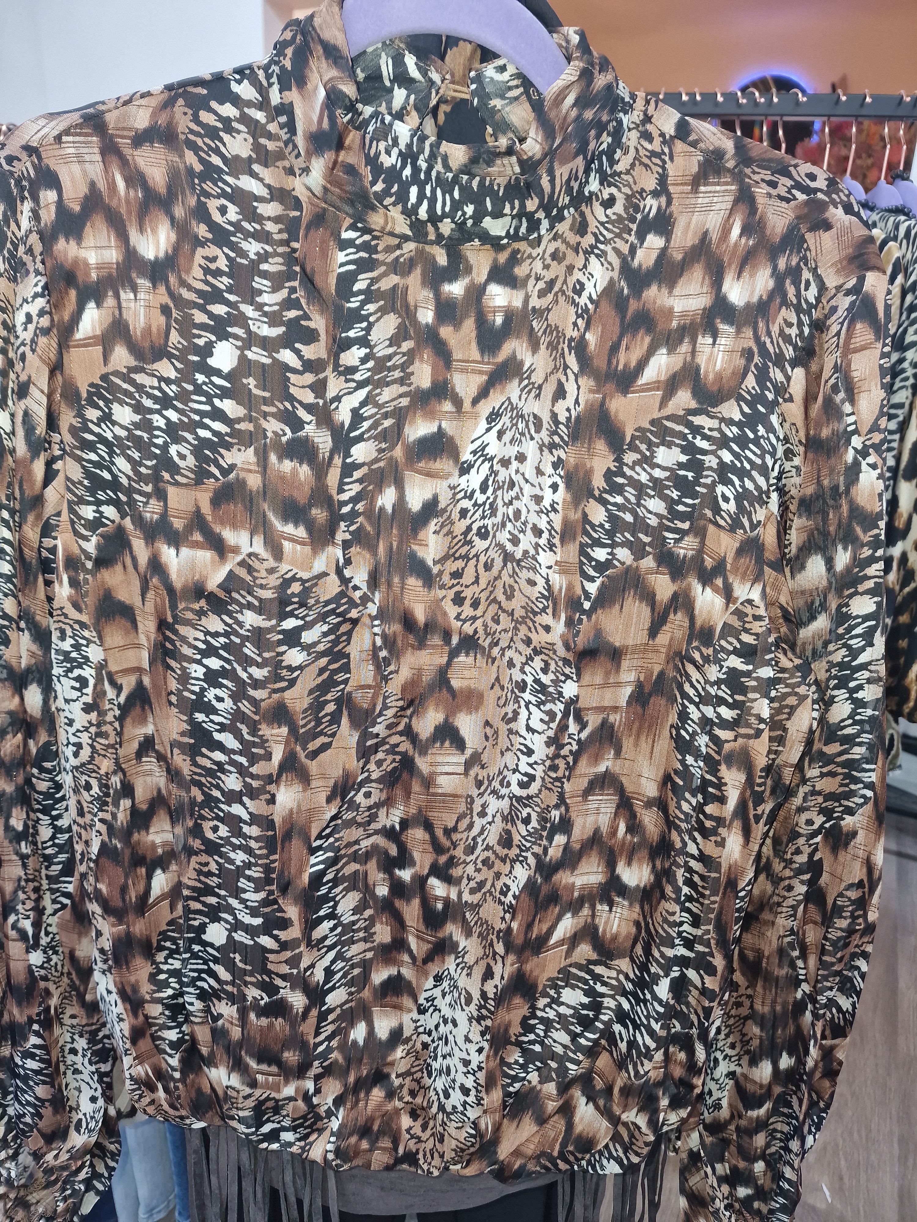 Zena animal blouse