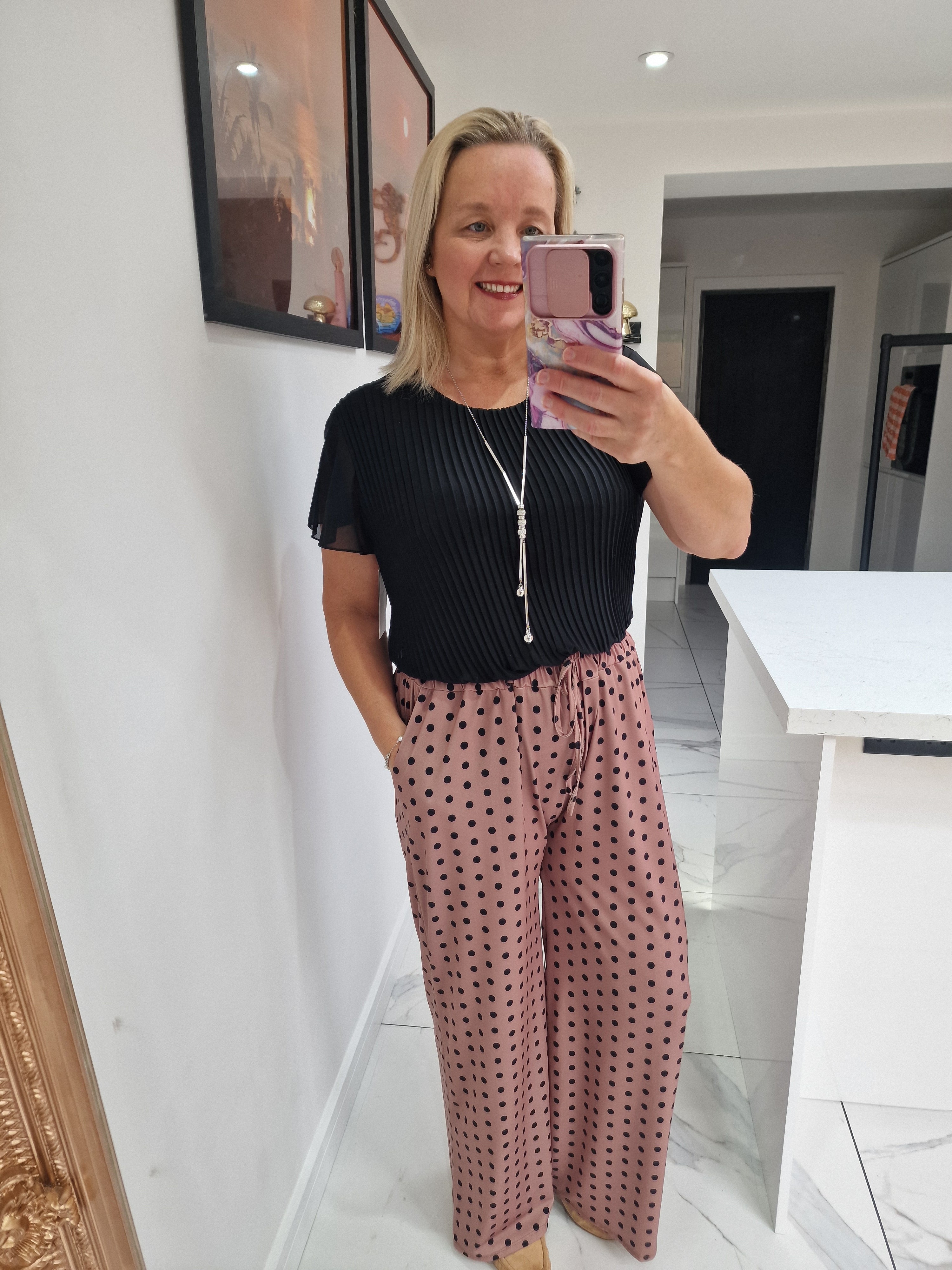 Spotted trousers