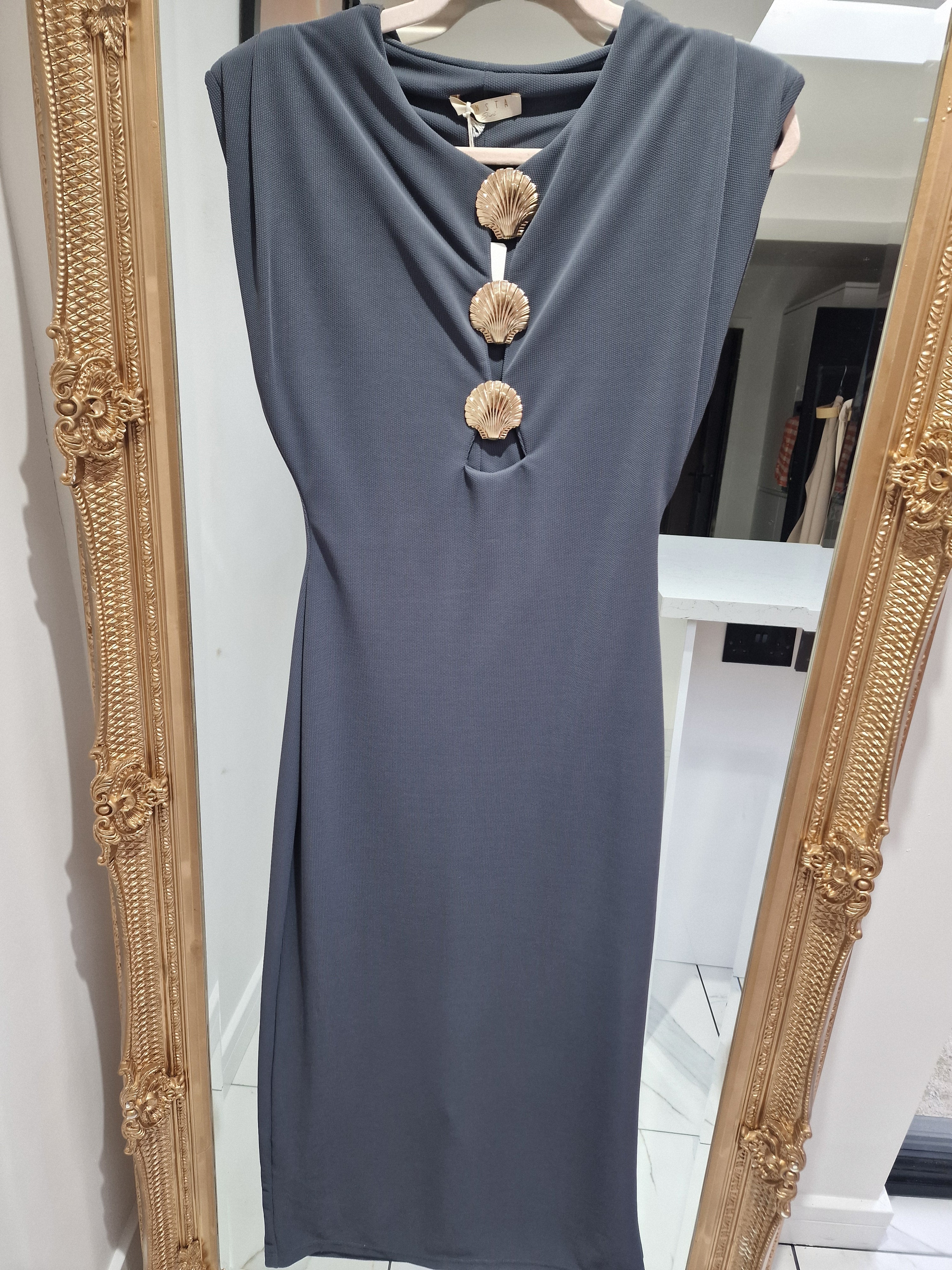 Shell dress