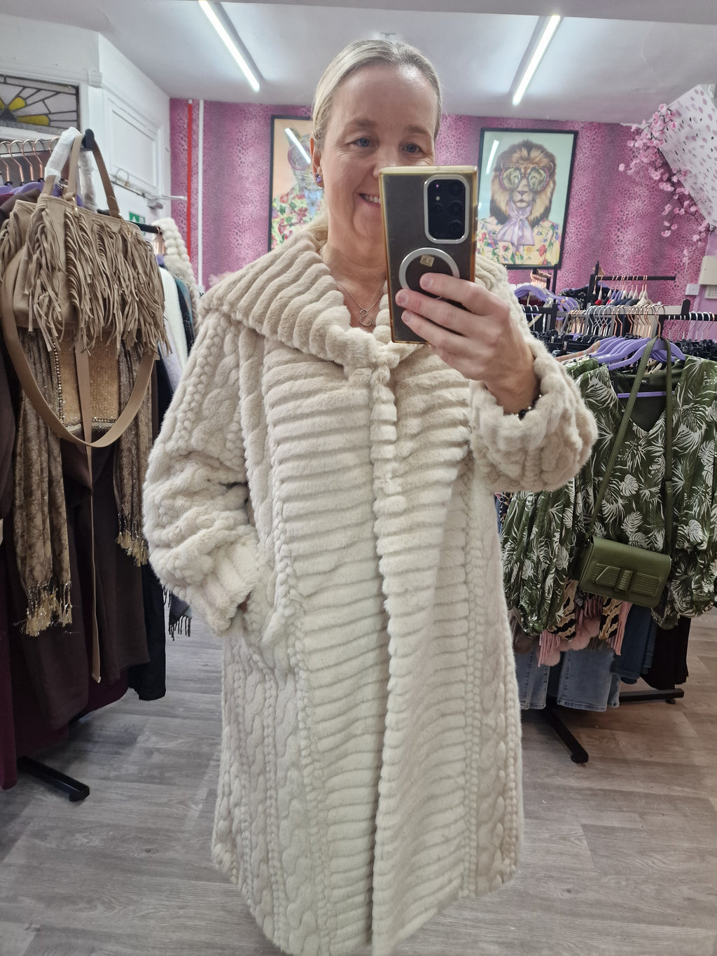 Leona faux fur coat