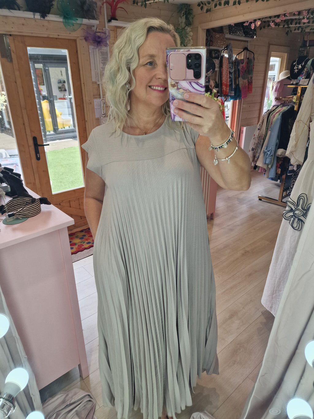 Maxi pleated dress