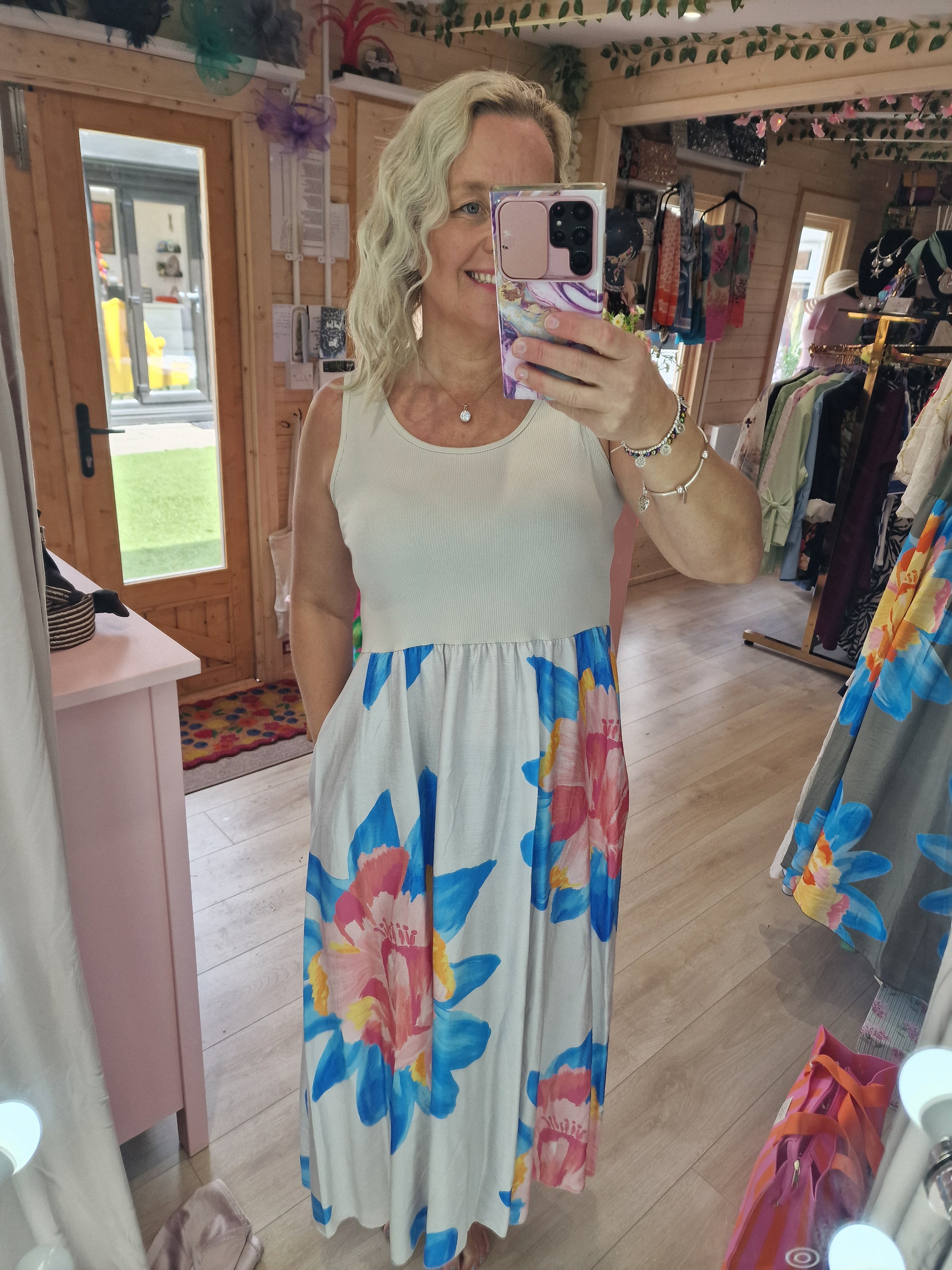 Pasha flower power dress