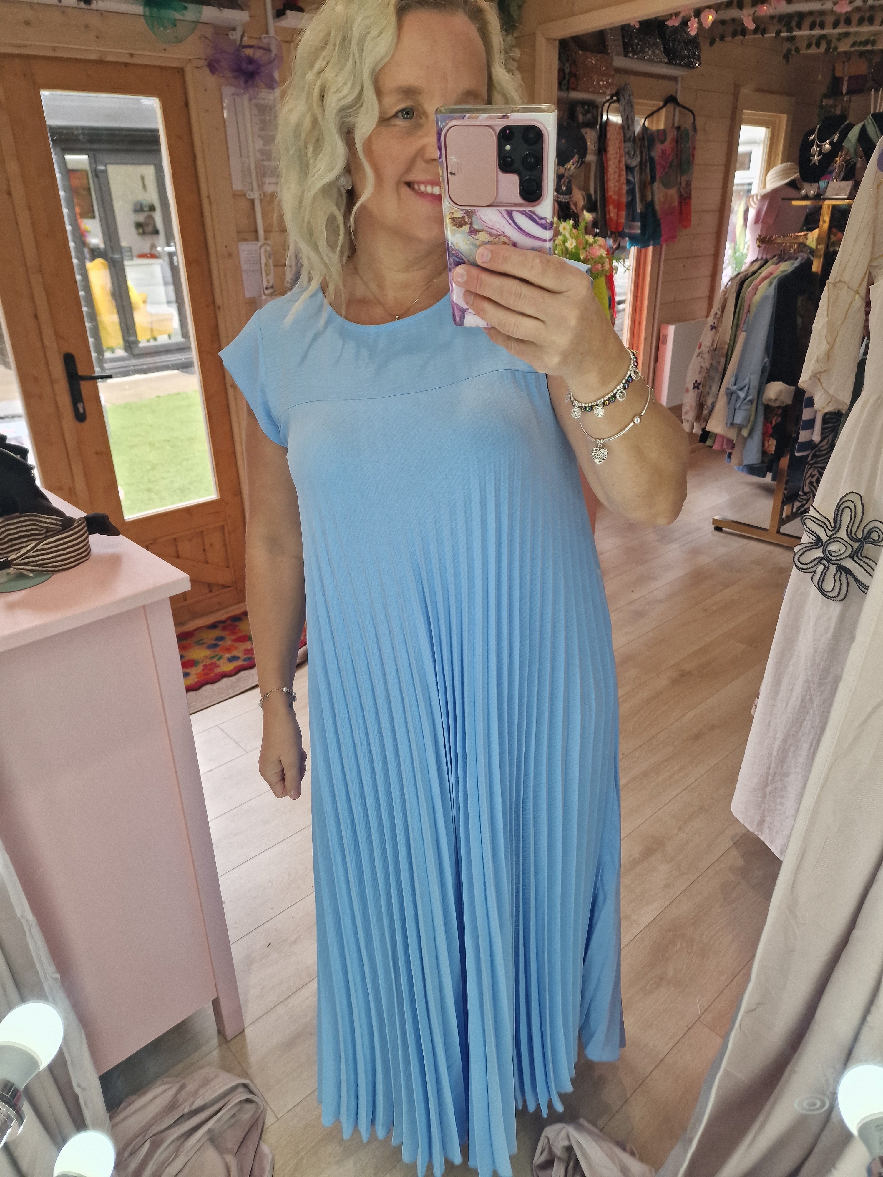 Maxi pleated dress