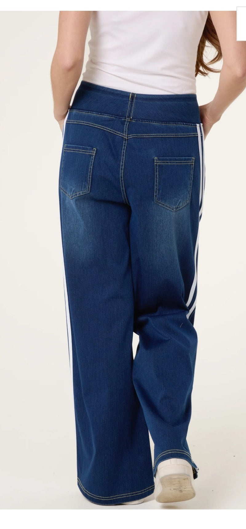 Hali  jeans