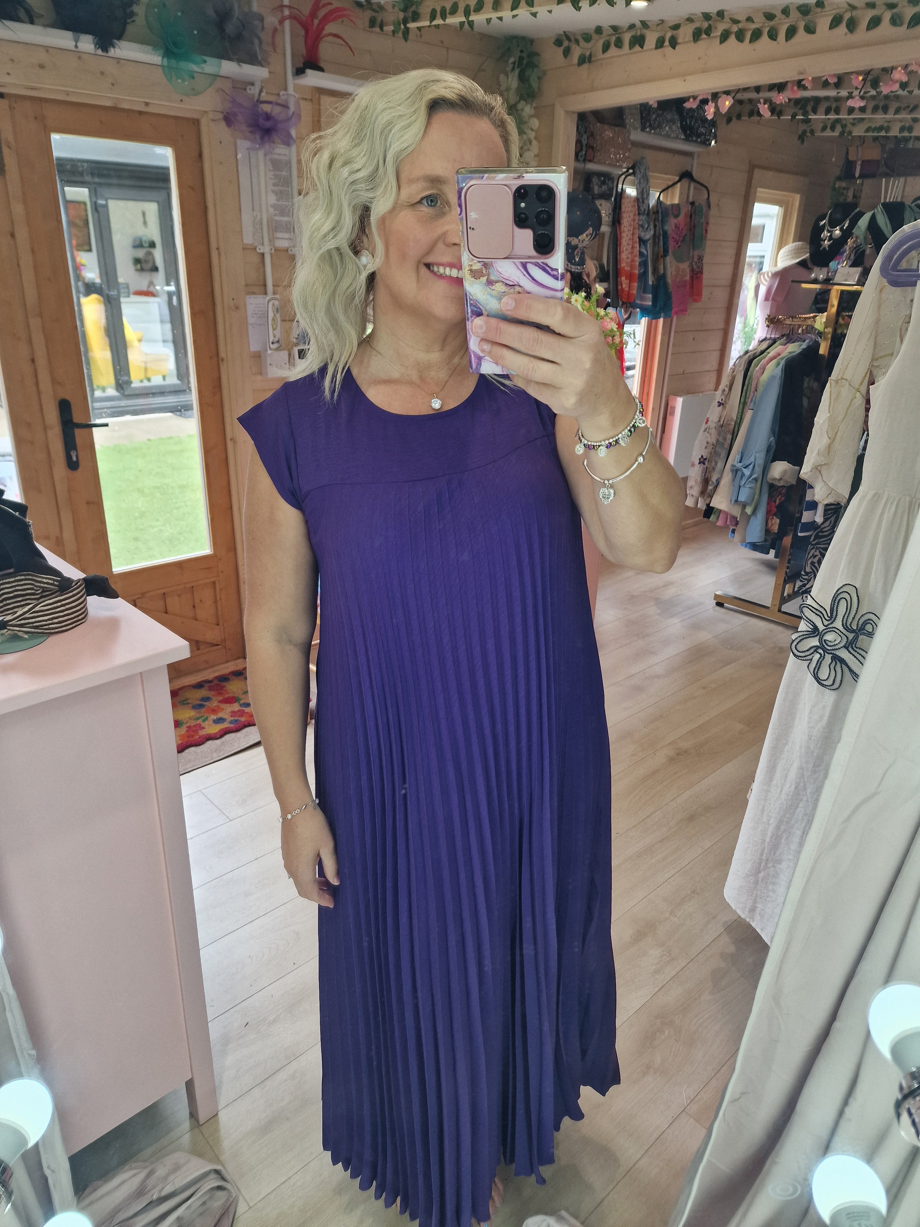 Maxi pleated dress